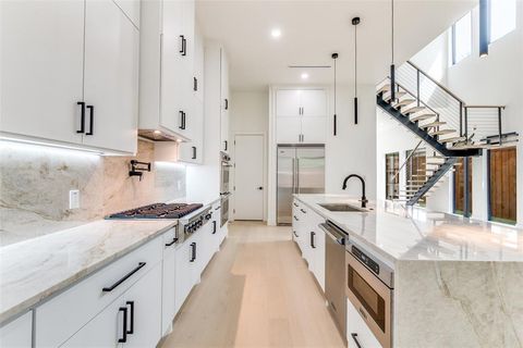 Tiny photo for 4218 Bonham Street, Dallas, TX 75229 (MLS # 21032528)