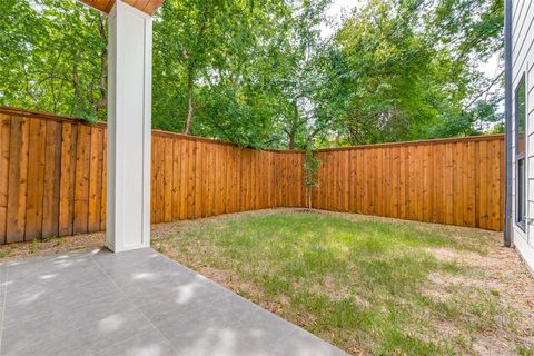 Tiny photo for 4218 Bonham Street, Dallas, TX 75229 (MLS # 21032528)
