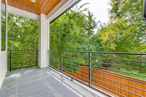 Tiny photo for 4218 Bonham Street, Dallas, TX 75229 (MLS # 21032528)