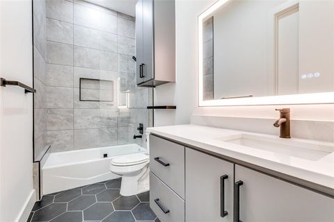 Tiny photo for 4218 Bonham Street, Dallas, TX 75229 (MLS # 21032528)