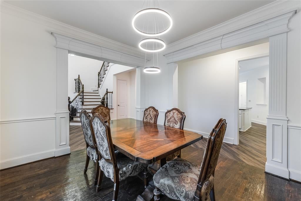 1207 Silentbrook Court