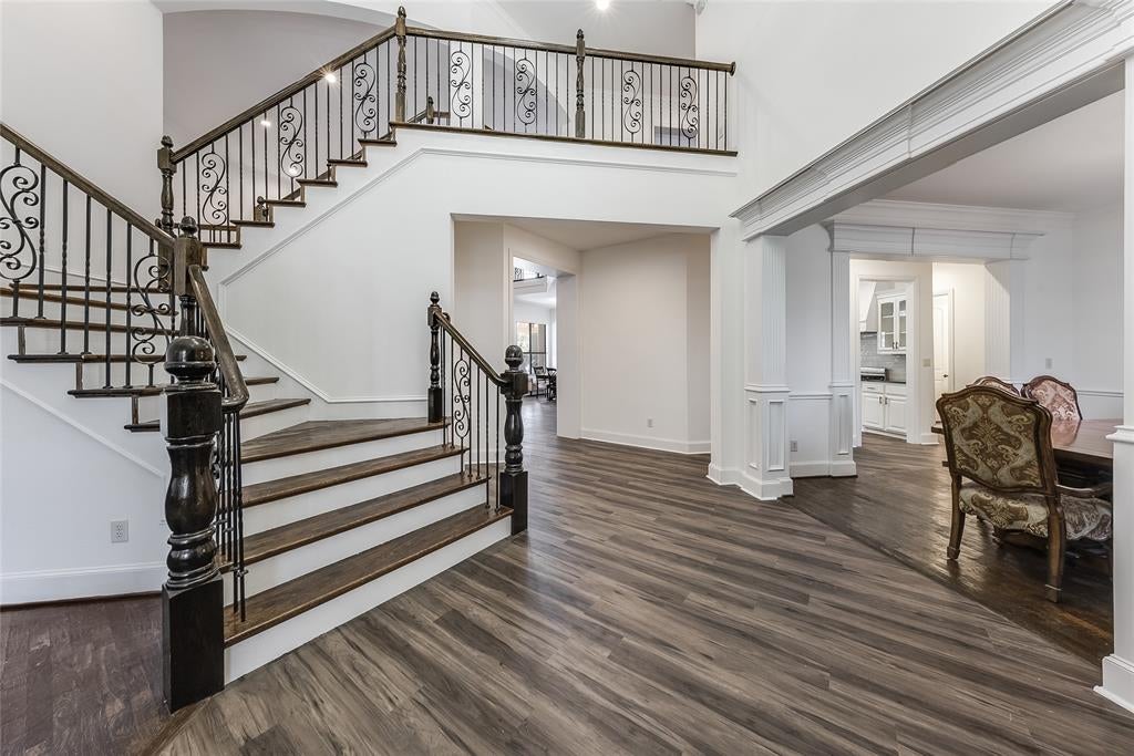 1207 Silentbrook Court