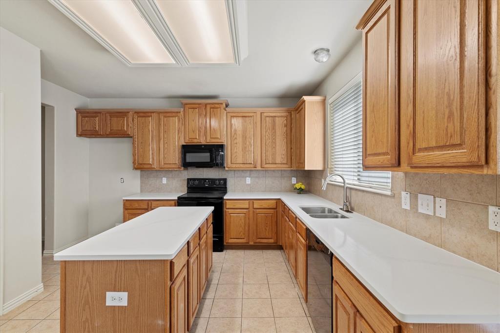 Fox Hollow Ph 1 - Residential Lease