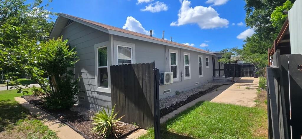 215 S 4th Street