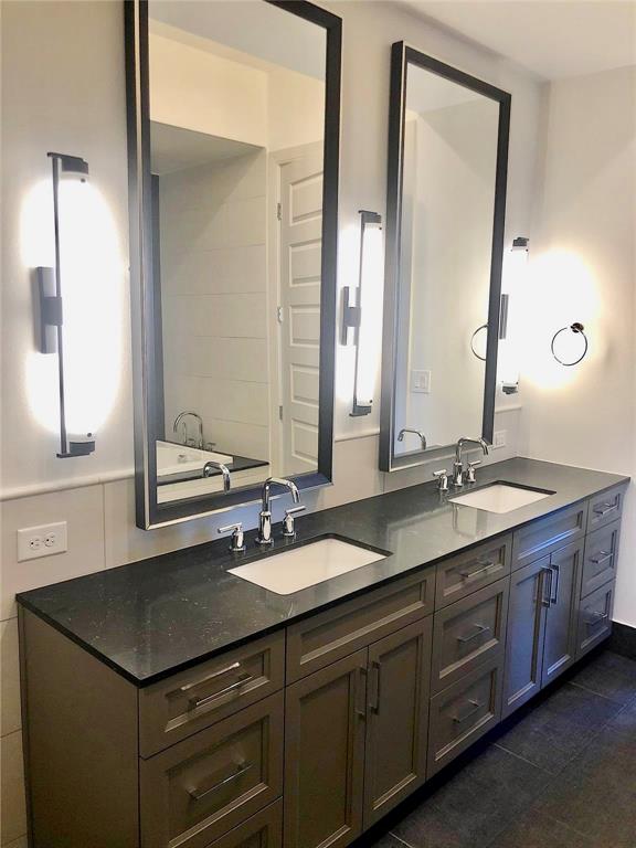 Union Dallas Master Condominium - Residential Lease