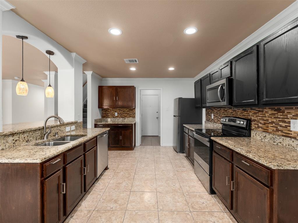 9849 Vickie Lane