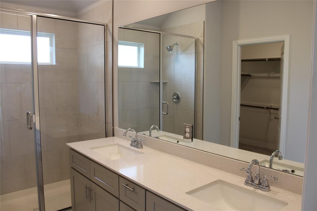 Venetian - Residential Lease