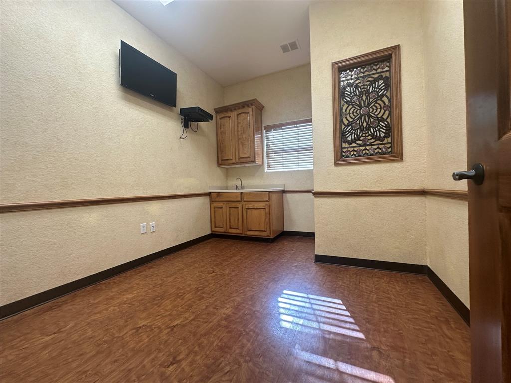 Village Of Medical Center Office Condo - Commercial Lease