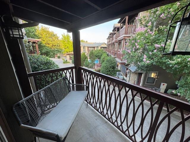 Park Cities Twnhms Amd - Residential Lease