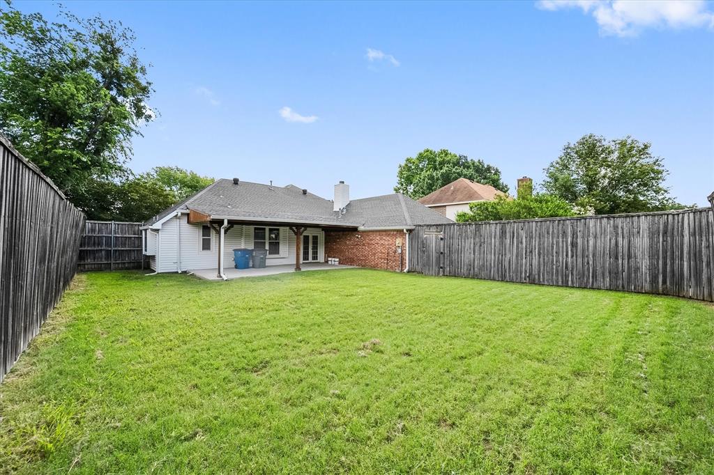 812 FALL Drive