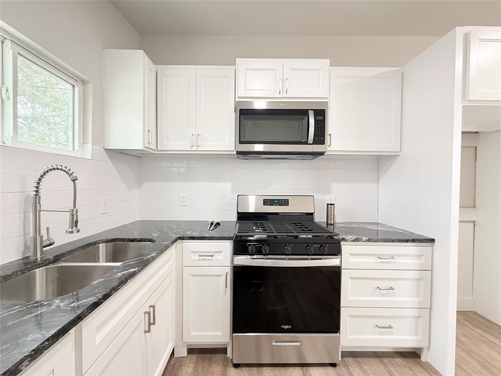 1303 N Galloway Avenue