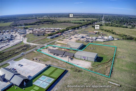 Photo of 3061 State Highway 66, Caddo Mills, TX 75135 (MLS # 21419994)