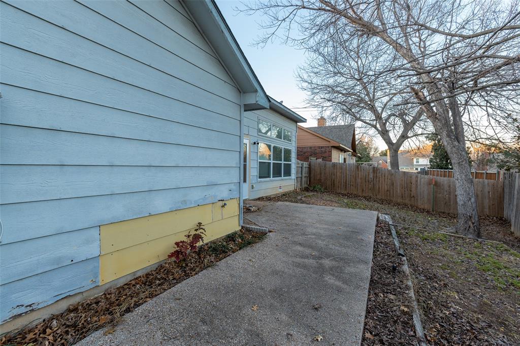 Meadows Add The Grpvine - Residential Lease