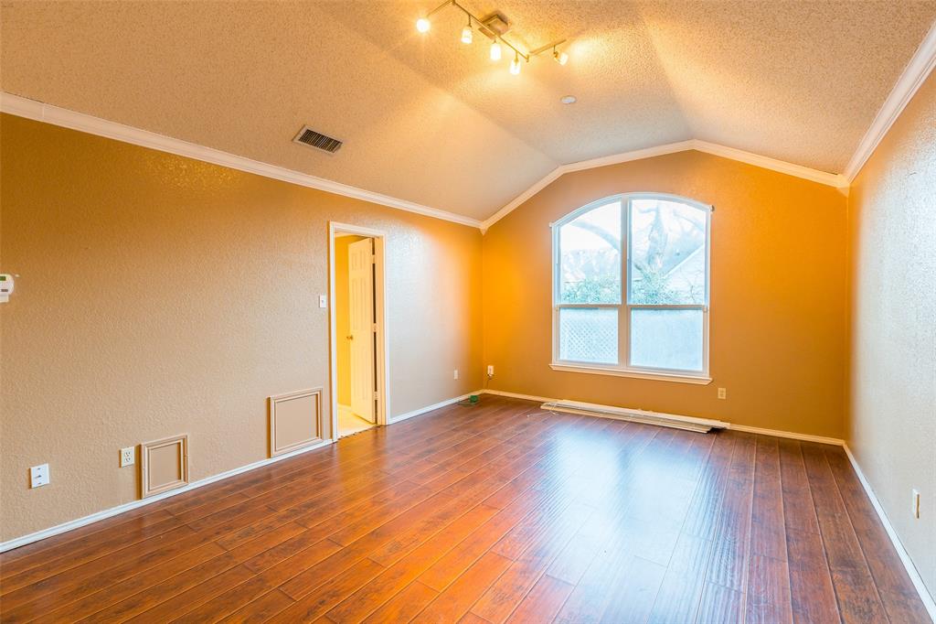 Meadows Add The Grpvine - Residential Lease