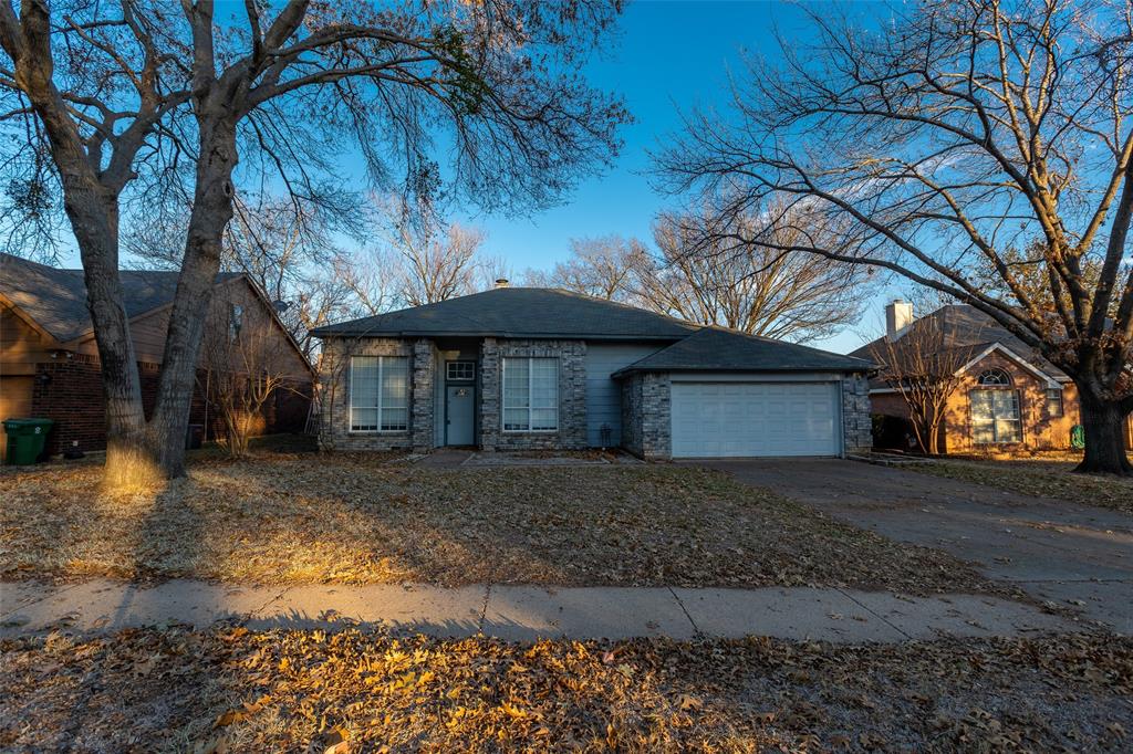 Meadows Add The Grpvine - Residential Lease