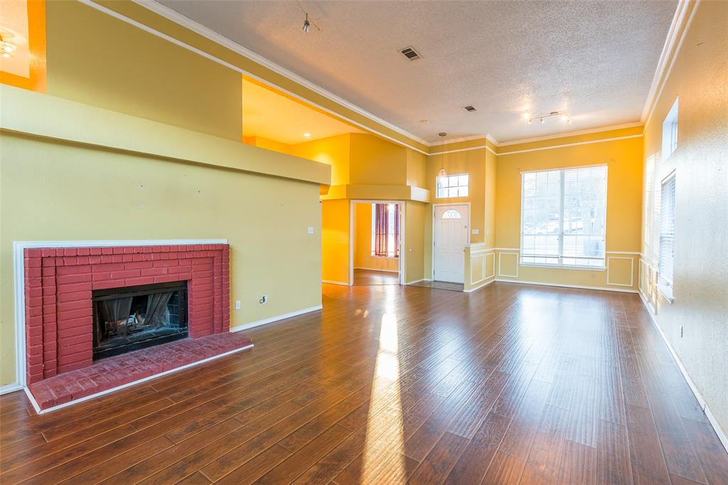 Meadows Add The Grpvine - Residential Lease