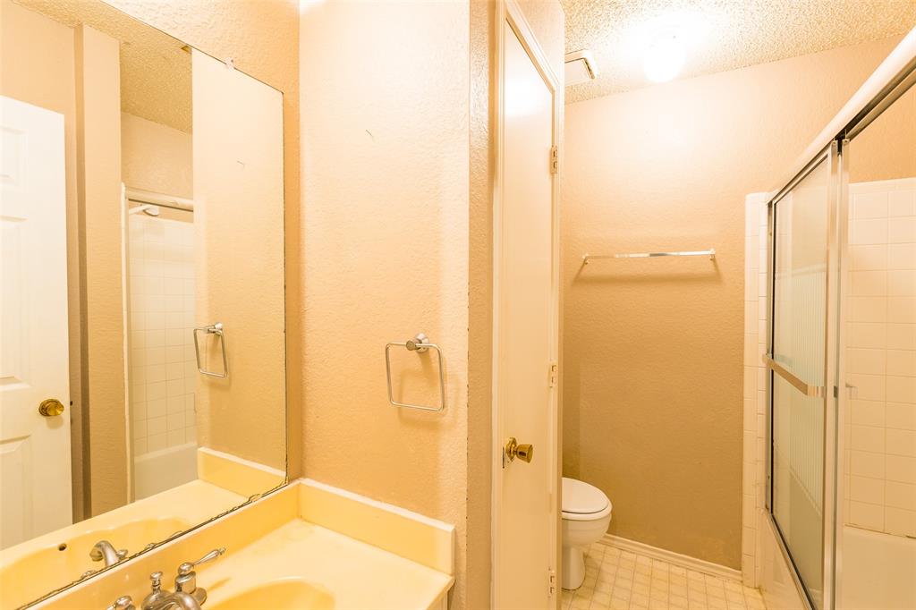 Meadows Add The Grpvine - Residential Lease