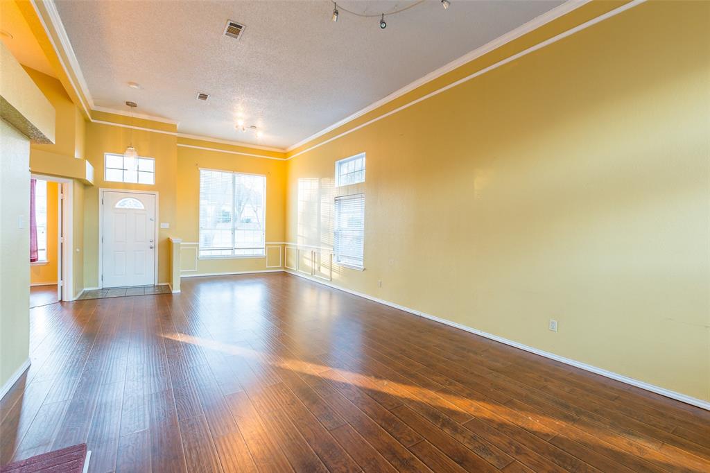 Meadows Add The Grpvine - Residential Lease