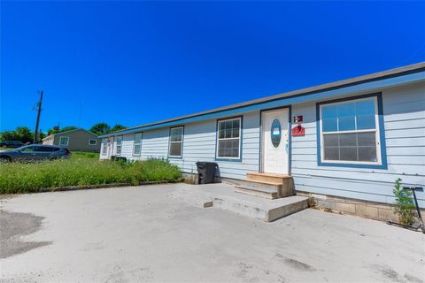 119 WINDY CREEK Court Springtown TX 76082