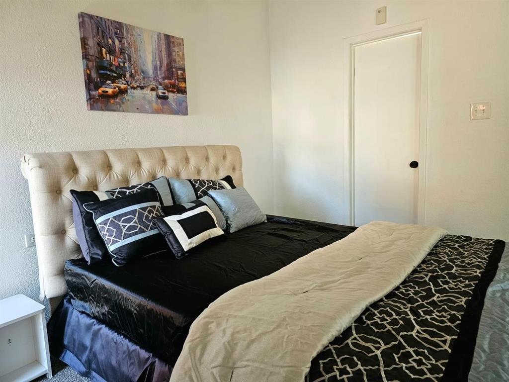 Lakeview Lofts Condos - Residential