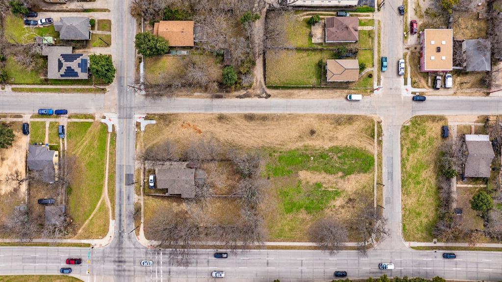 3301 Metropolitan Avenue