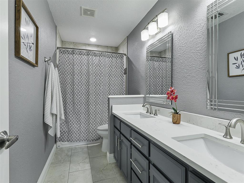 Carrollton, Texas 75007, United States, 3 Bedrooms Bedrooms, ,3 BathroomsBathrooms,Residential,Active,183314