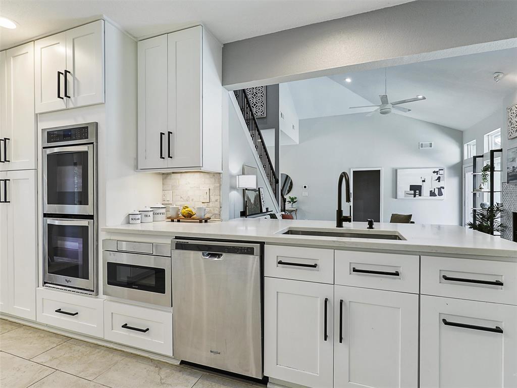 Carrollton, Texas 75007, United States, 3 Bedrooms Bedrooms, ,3 BathroomsBathrooms,Residential,Active,183314