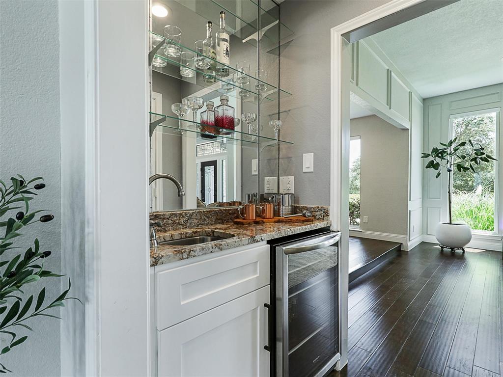 Carrollton, Texas 75007, United States, 3 Bedrooms Bedrooms, ,3 BathroomsBathrooms,Residential,Active,183314