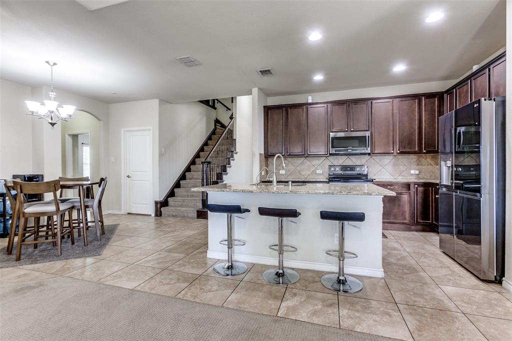 5613 Buffalo Springs Drive