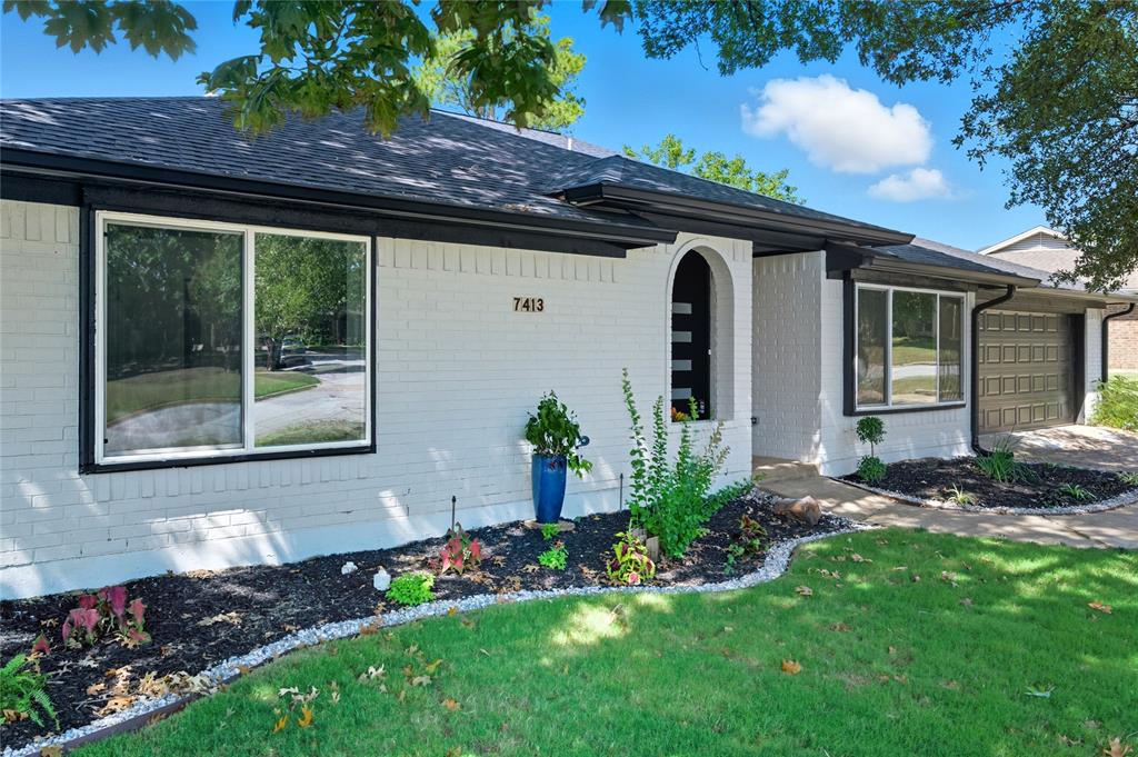 7413 Spring Lea Way