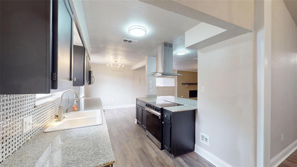 Camelot Court Add - Residential