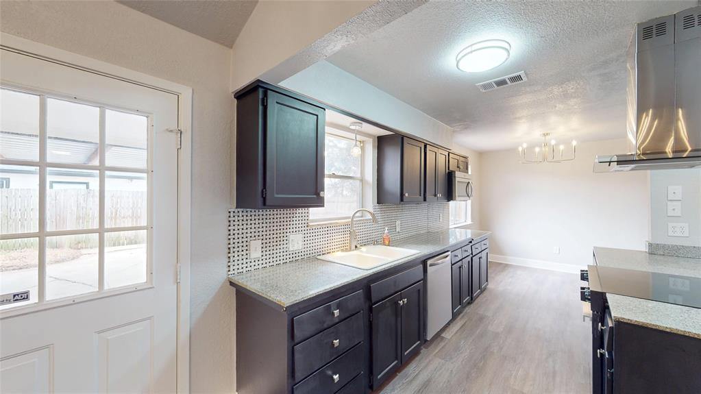 Camelot Court Add - Residential