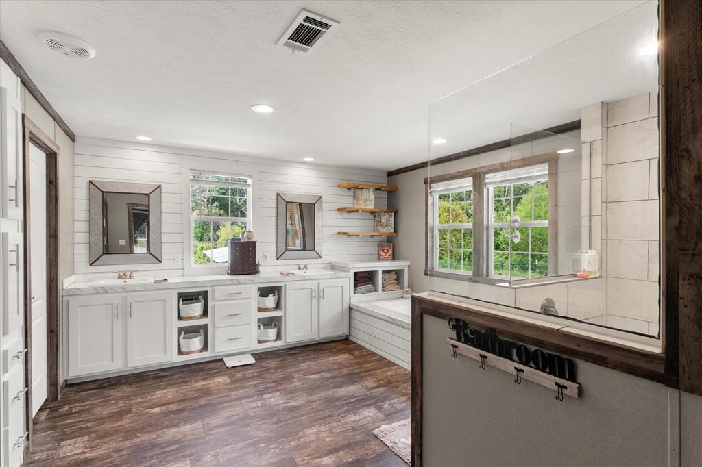 R Lawson A-375 - Residential