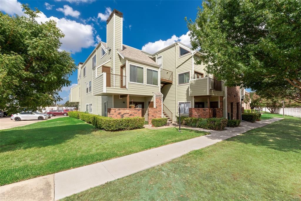 3129 Sondra Drive 102