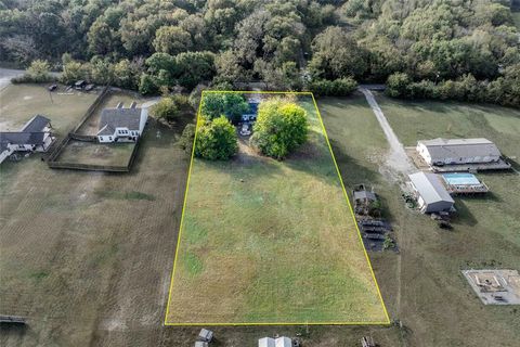 Tiny photo for 419 Walnut Grove Road, Whitewright, TX 75491 (MLS # 21098120)