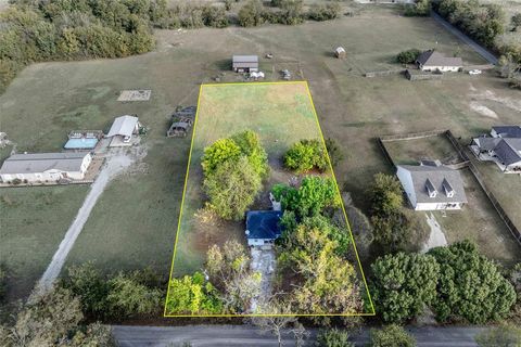 419 Walnut Grove Road Whitewright TX 75491