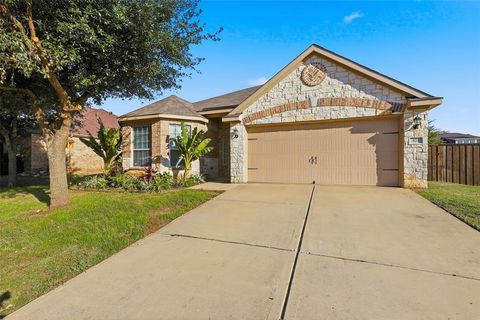 521 Bailer Drive Crowley TX 76036