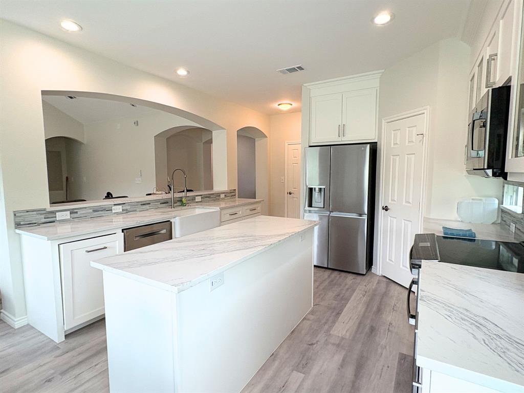 1419 Country Creek Trail