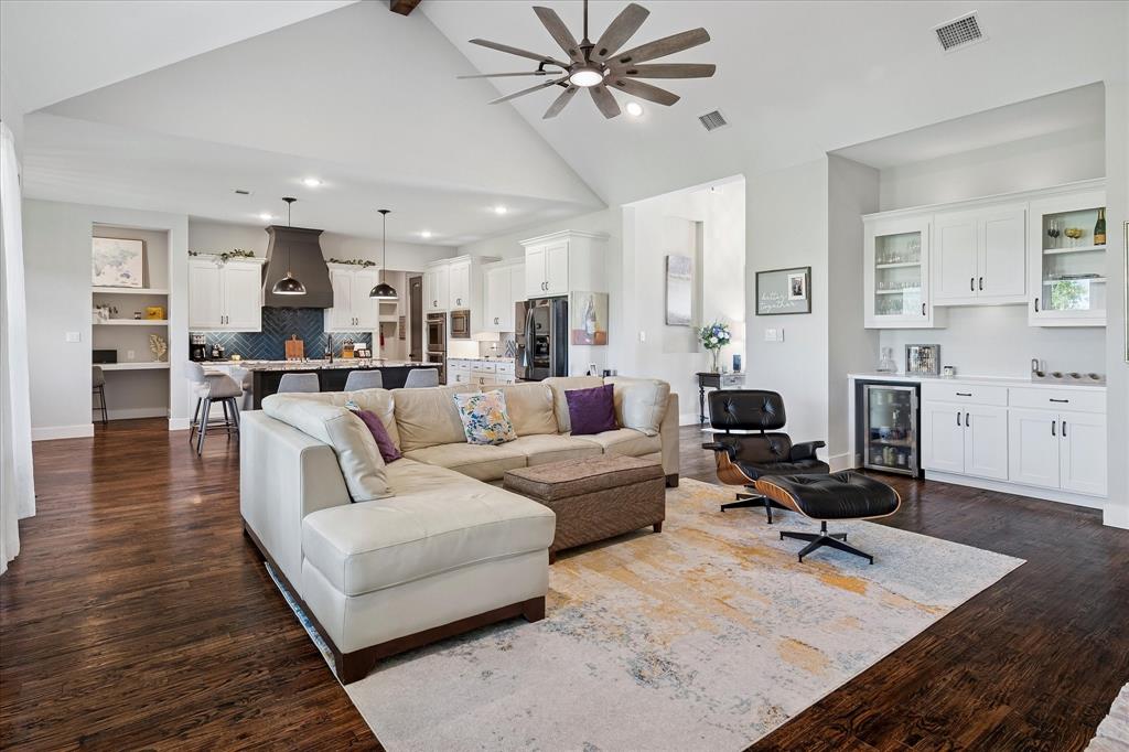 Fort Worth, Texas 76108, United States, 4 Bedrooms Bedrooms, ,3 BathroomsBathrooms,Residential,Active,137227