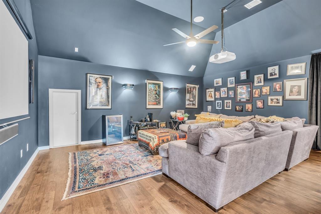 Isabel Add - Residential