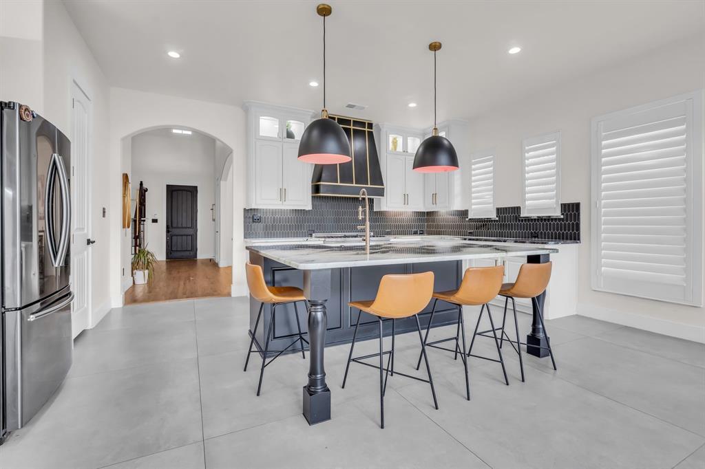 Isabel Add - Residential