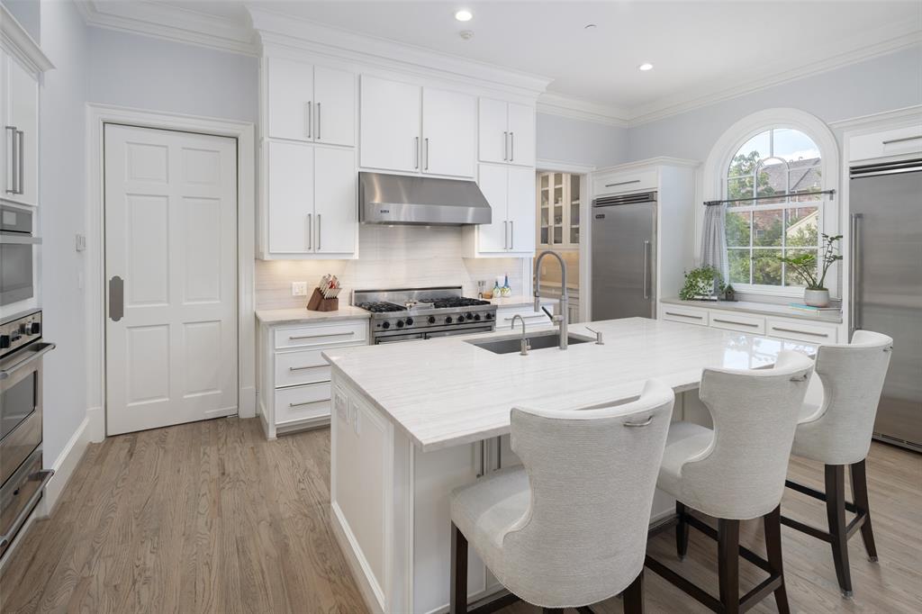 Regents Park - Residential