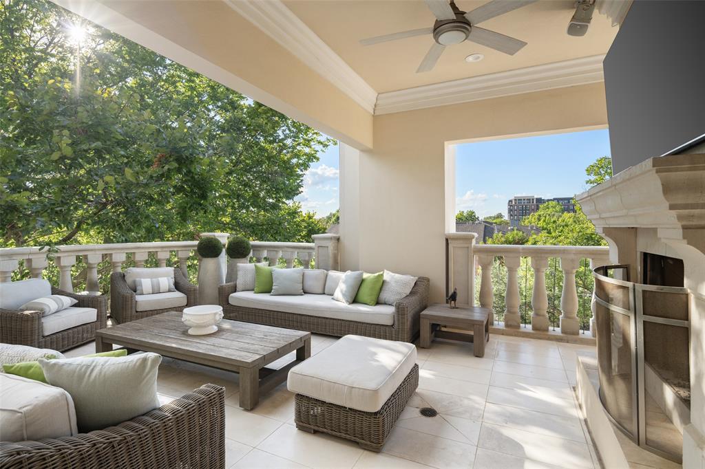 Regents Park - Residential