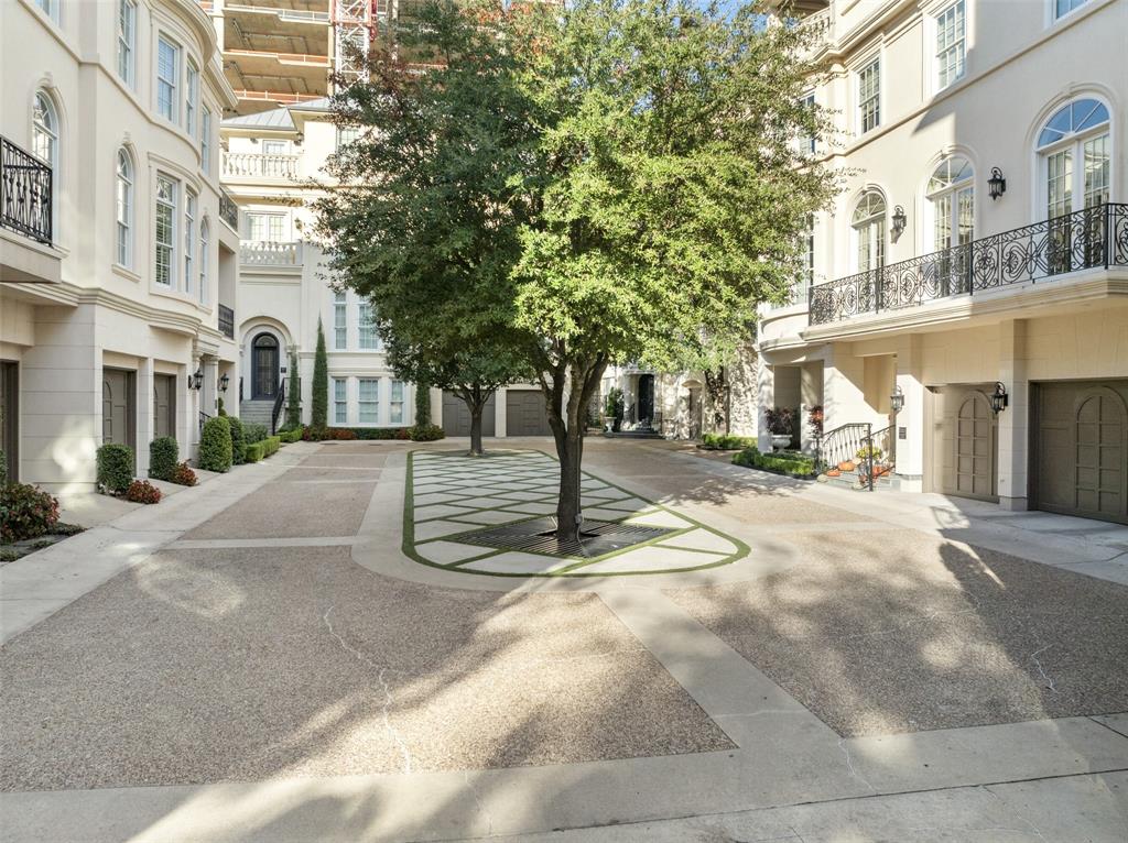 Regents Park - Residential