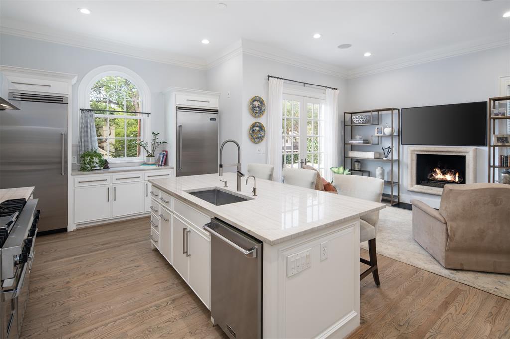 Regents Park - Residential