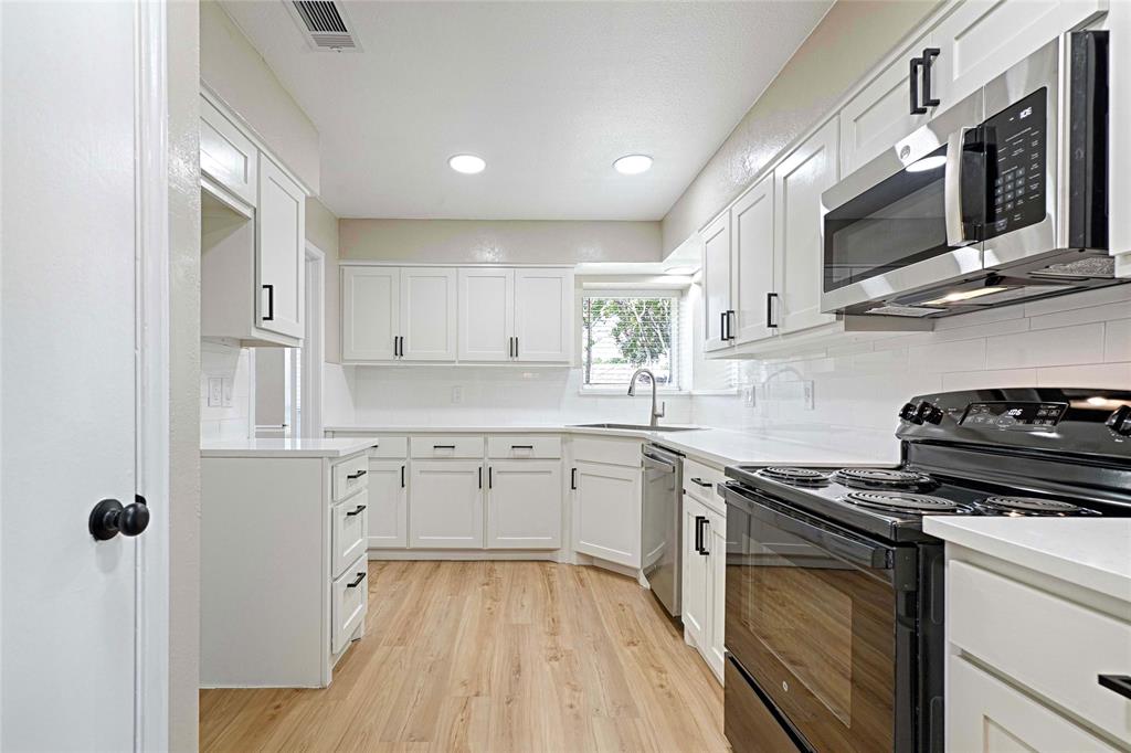 1610 Belltower Court