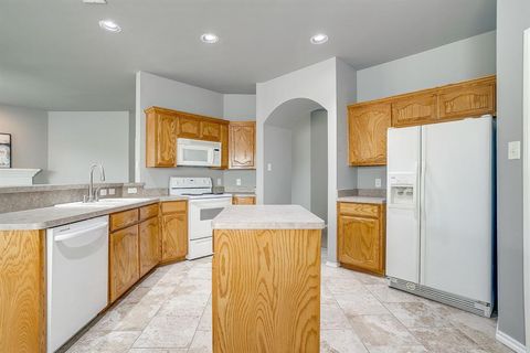 Tiny photo for 10625 Ashmore Drive, Fort Worth, TX 76131 (MLS # 21193832)