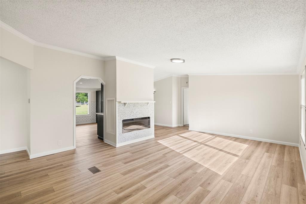 Raintree Meadows - Residential