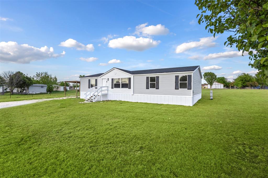 3512 Raintree Drive S