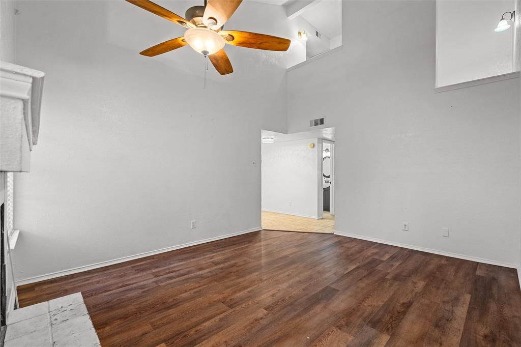 Creekside Twnhms Ph 1 - Residential Lease